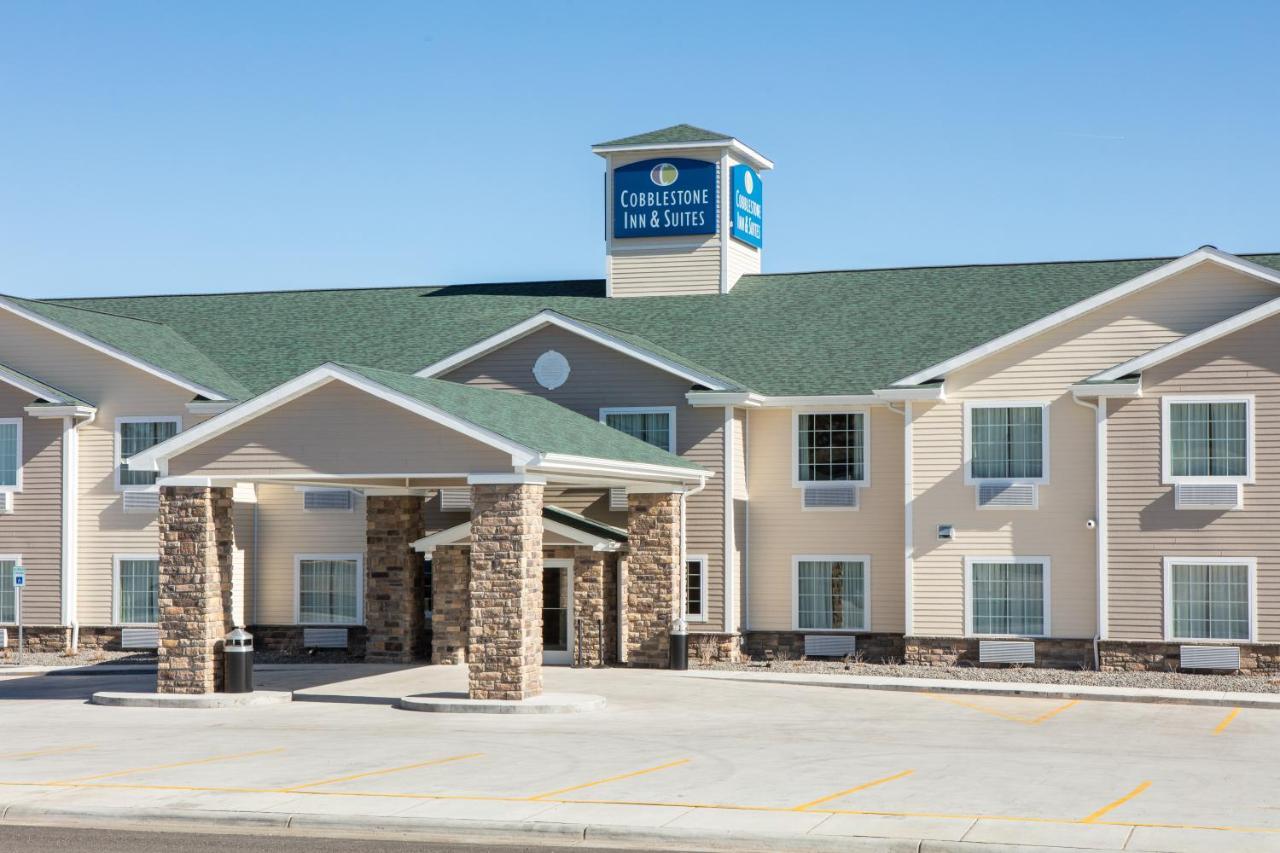 Cobblestone Inn & Suites - Pine Bluffs Exterior foto