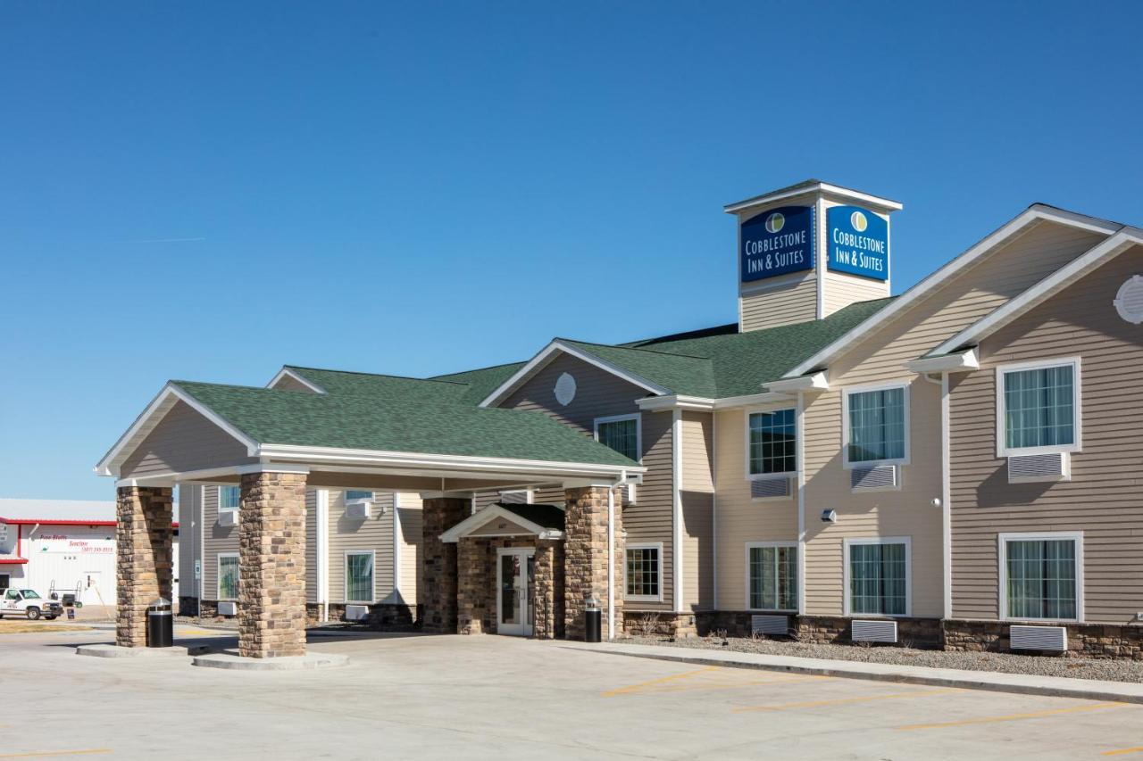 Cobblestone Inn & Suites - Pine Bluffs Exterior foto
